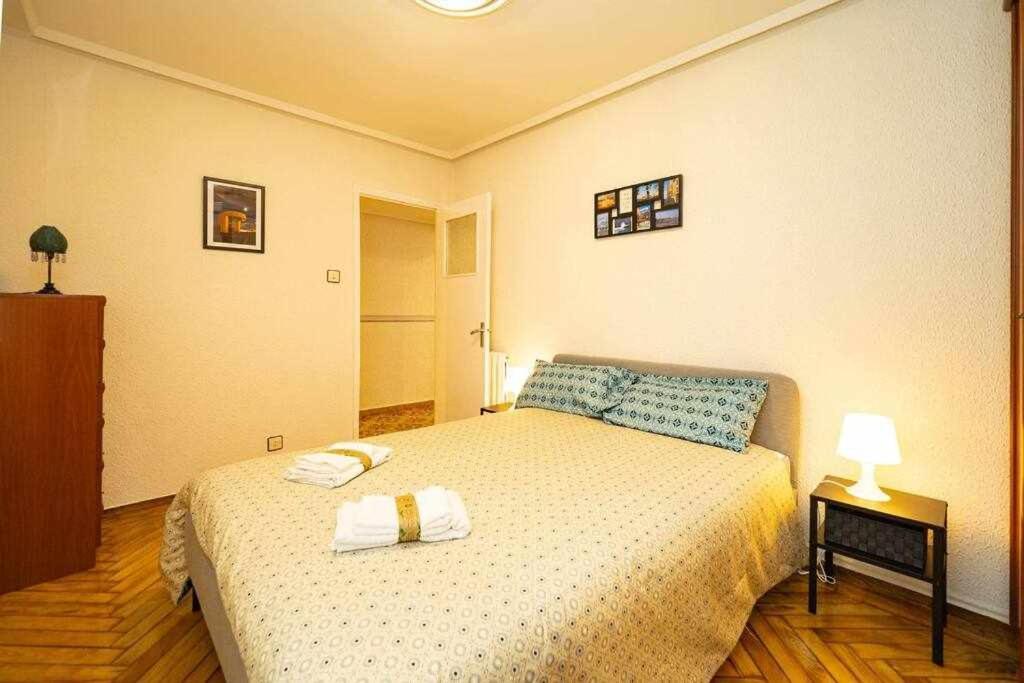El Cerro Apartamento Gijón Exteriör bild
